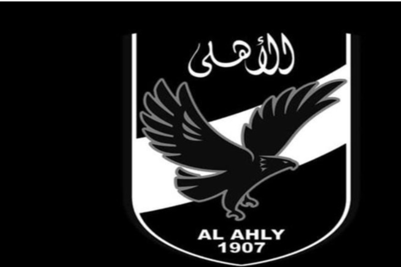 وفاة نجم نادي الأهلي المصري السابق محمود صالح