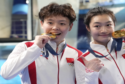 انطلاقة ذهبية للصين في أولمبياد 