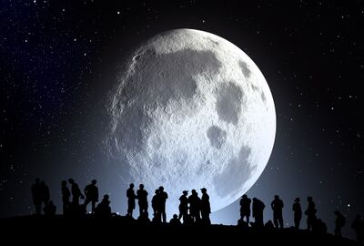 العلماء يؤكدون أخيرا ما بداخل القمر!