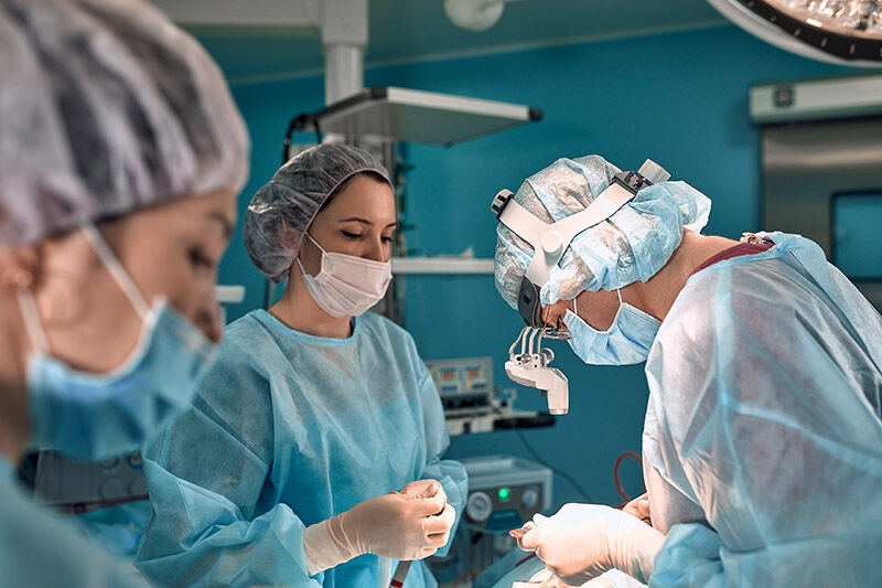 الأطباء الروس يبتكرون طريقة جراحية لعلاج جحوظ العينين