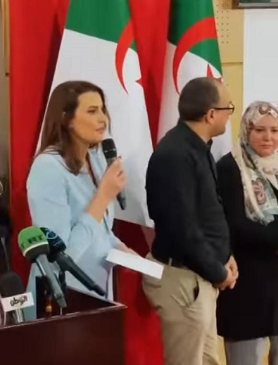 تكريم مكتب قناة RT العربية في الجزائر