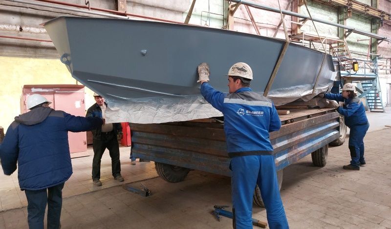 روسيا تطور جيلا جديدا من القوارب السريعة المتعددة الاستخدامات