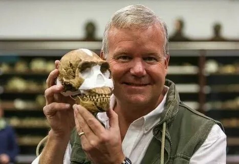 العثور على مقبرة عمرها 300.000 عام في جنوب إفريقيا