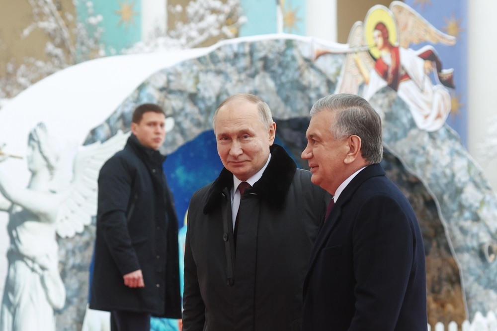 بوتين يجتمع بقادة بلدان رابطة الدول المستقلة في بطرسبورغ (صور)