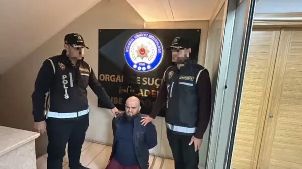 السلطات التركية تعلن اعتقال زعيم جماعة إجرامية منظمة تعمل في روسيا